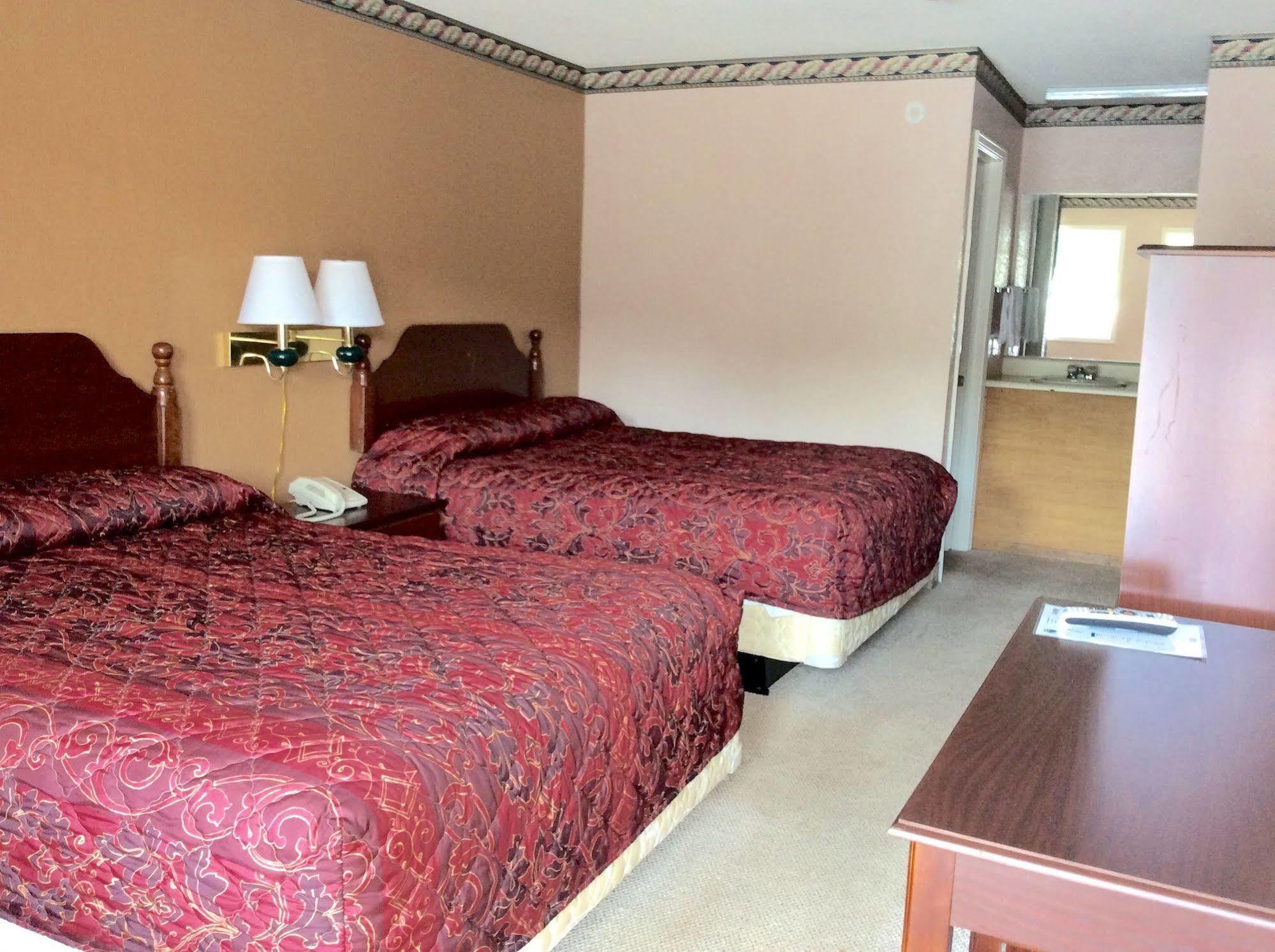 Budget Inn Calhoun Exteriér fotografie